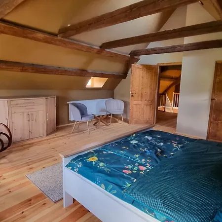 Zur Wilhelmine - Landgut 1779 Holiday home Cunewalde